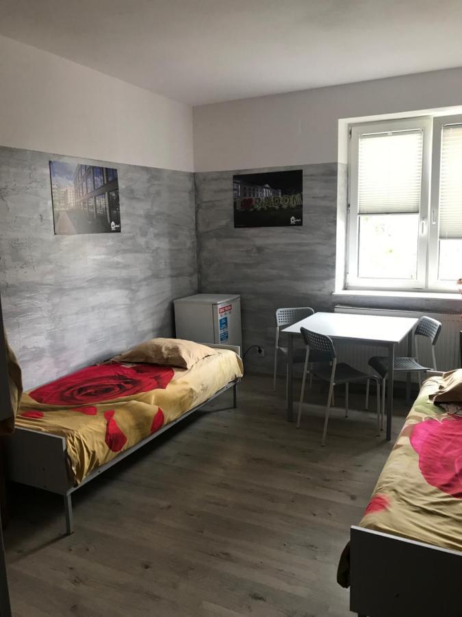 Hostel 라돔 외부 사진